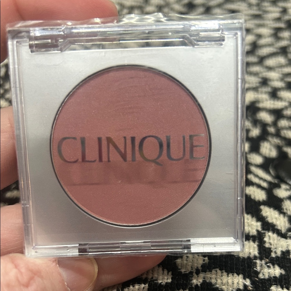 Clinique Smoldering Plum Blush